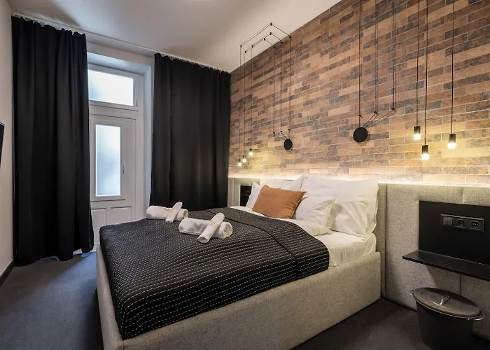 Vaci Boutique Loft Hotel *